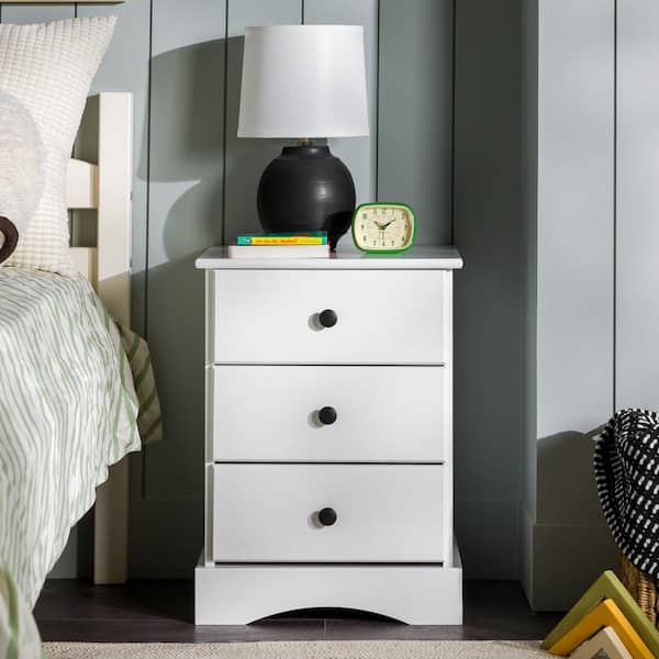 Welwick Designs 3 Drawer White Solid Wood Transitional Nightstand