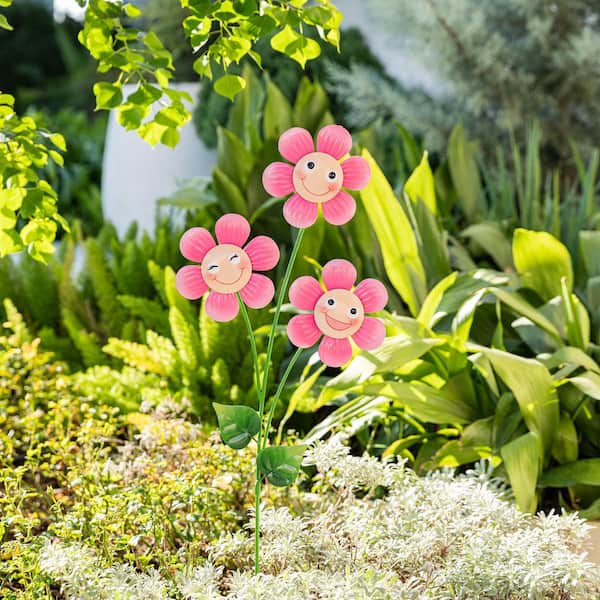 Glitzhome 36 in. H Garden Metal Triple Happy Face Flower Yardstake