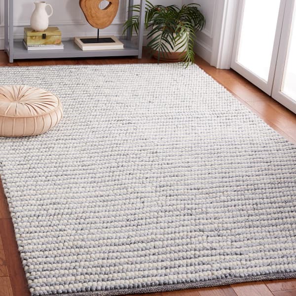 Martha Stewart 4 ft. x 6 ft. Ivory/Gray Solid Color Area Rug
