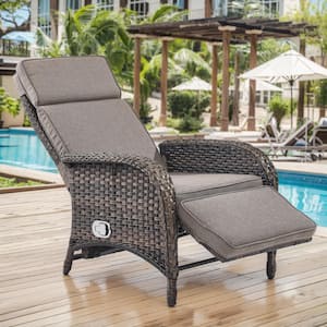 Brown 1-Piece Wicker Outdoor Chaise Lounge with Gray Cushions and Flat Armrests