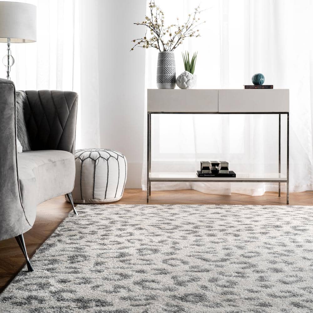Gray Leopard Print Tufted Synthetic Area Rug