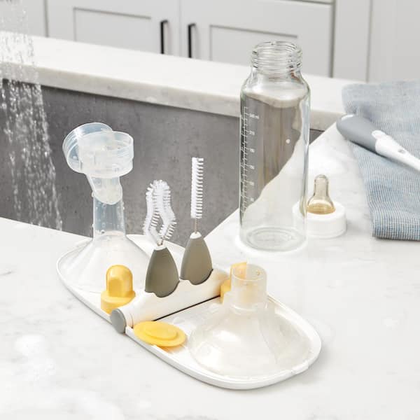 OXO Breast Pump Parts Drying Rack and Detail Brushes - Tiny Tots Baby  Boutique