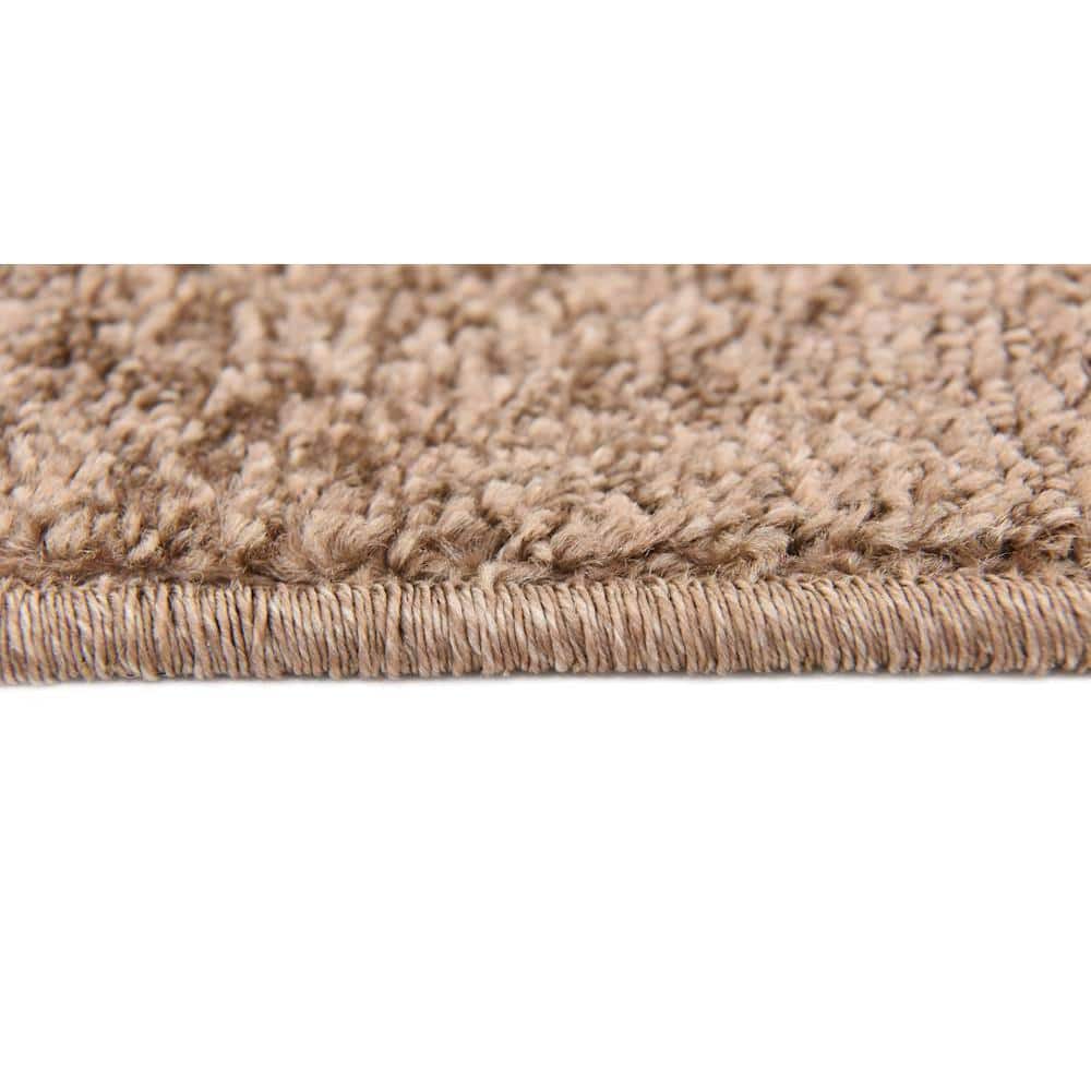 Light Brown Geometric Low Pile Area Rug 5' x 8'