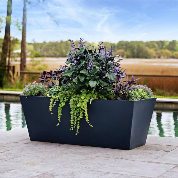 Reviews for Step2 Everton Large Onyx Black Plastic Outdoor 2-Pack Trough  Planter (16.75 in. W x 14.5 in. H) | Pg 1 - The Home Depot