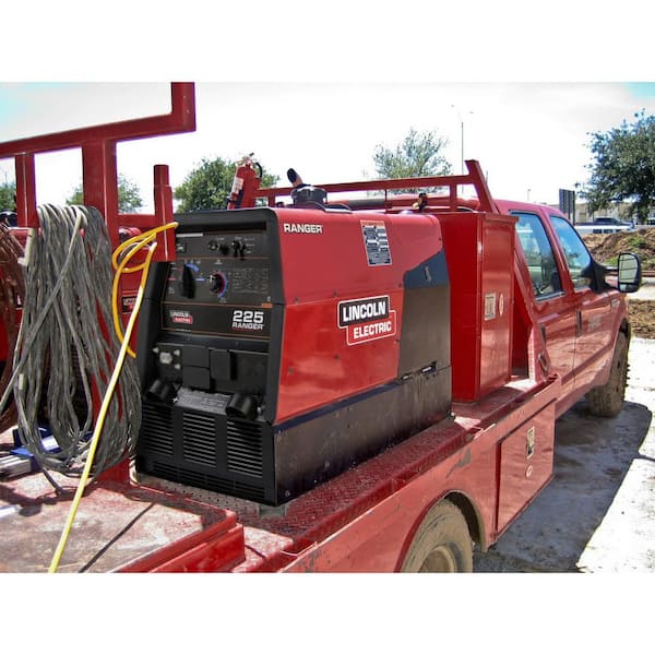 225 Amp Ranger 225 Gas Engine Driven DC Multi-Process Welder, 10.5 kW Peak Generator (Kohler)