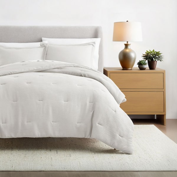 All-Season Down Alternative Dune Cloud Gauze Textured King Comforter Set