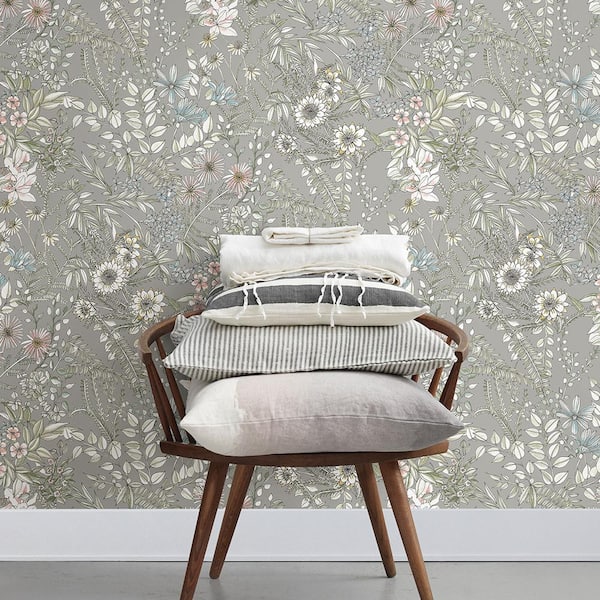 Full Bloom Beige Floral Paper Strippable Roll (Covers 56.4 sq. ft.)