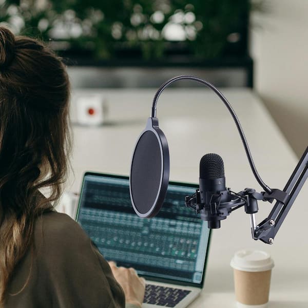 USB Microphone Professional Condenser Microphone Kit Boom Arm Stand Pop Filter Shock Mount Mute Button Headphones Jack