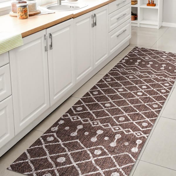 JONATHAN Y Nokat Tribal Bohemian Brown/Beige 2 ft. x 10 ft. Indoor/Outdoor Runner Rug