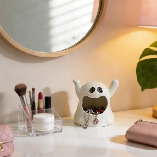 Wudkey 29.2 fl. oz. Ghost Shaped White Porcelain Holder, Candy