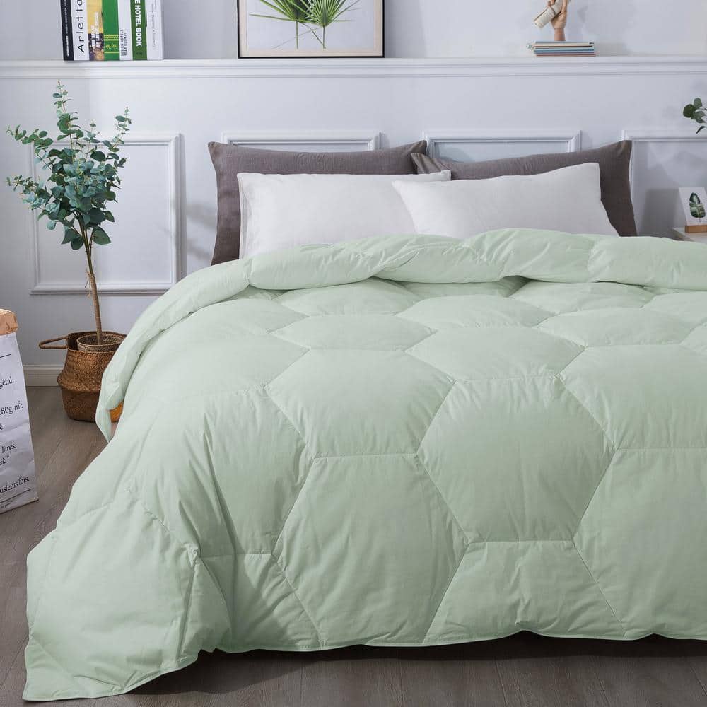 Honeycomb Stitch All Season Green Full/Queen Down Alternative Comforter