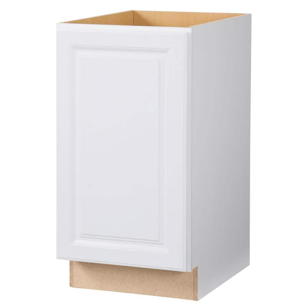 Hampton Bay Shaker 18 in. W x 24 in. D x 34.5 in. H Assembled Pull Out  Waste Bin Base Kitchen Cabinet in Satin White KBW18-SSW - The Home Depot