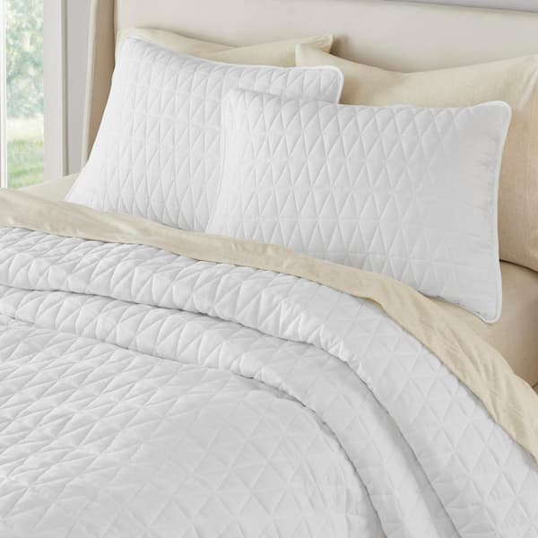StyleWell 3-Piece White Modern Diamond Stitch Washed Microfiber Full/Queen  Quilt Set 807000284047 - The Home Depot