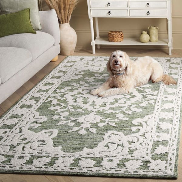 SAFAVIEH Marquee 8 ft. x 10 ft. Green/Ivory Medallion Border Area