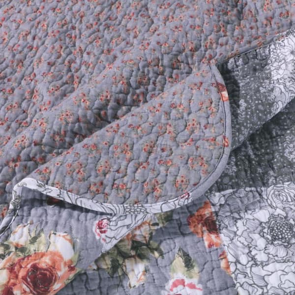 Giulia Quilt Set