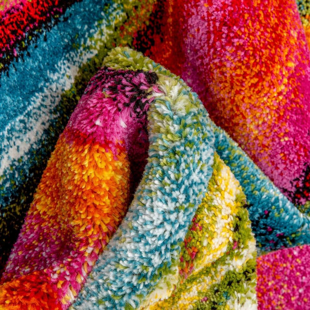 Viva Multicolor Abstract 5' x 7' Stain-Resistant Rug