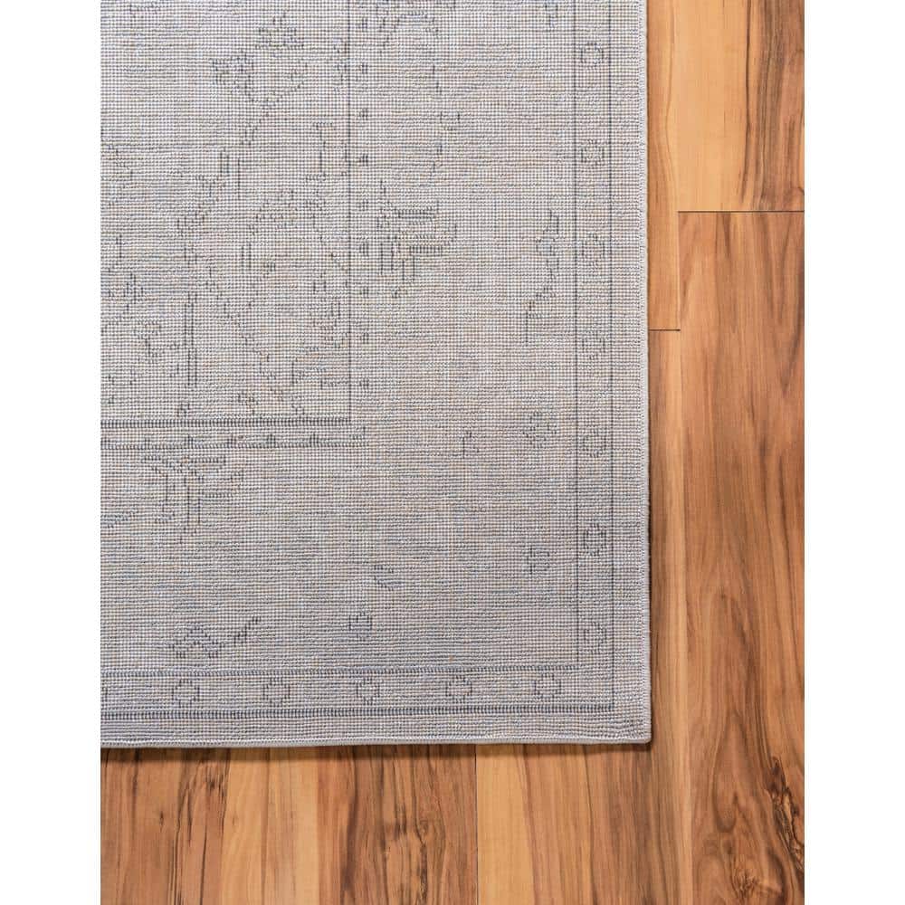 Soothing Ivory Synthetic 2'2" x 6' Indoor Runner Rug