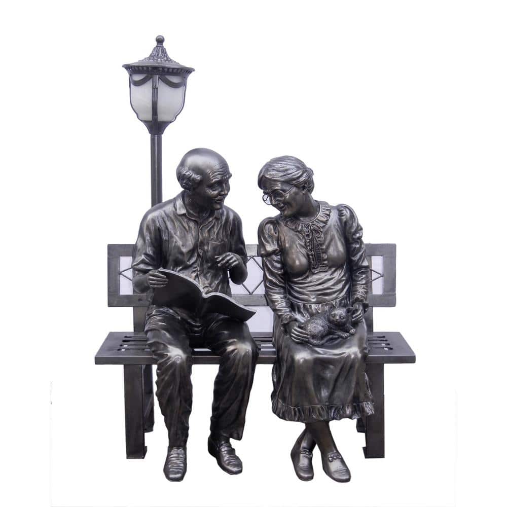 Bronze Polyresin Elderly Couple with Street Lamp Statue