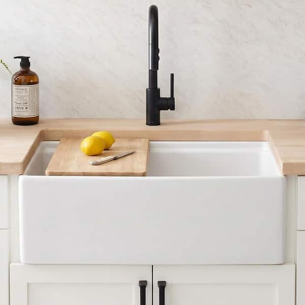 Austen 33 in. Farmhouse/Apron-Front Undermount Single Bowl Crisp White Fireclay Workstation Kitchen Sink and Drain