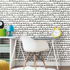 Doodle Scallop Peel and Stick Wallpaper (Covers 28.18 sq. ft.)