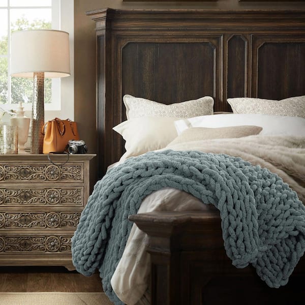 DONNA SHARP Seaside Chunky Chenille Throw