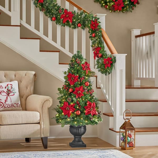 https://images.thdstatic.com/productImages/81128132-73dd-431c-8f31-6213c0b6af96/svn/home-accents-holiday-pre-lit-christmas-trees-chzh3811995th8-e1_600.jpg