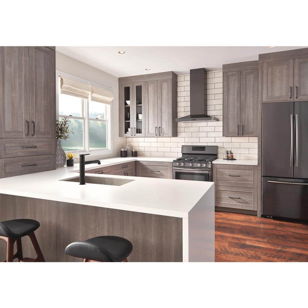 Matte Black Stainless Steel Pull-Out Spray Kitchen Faucet