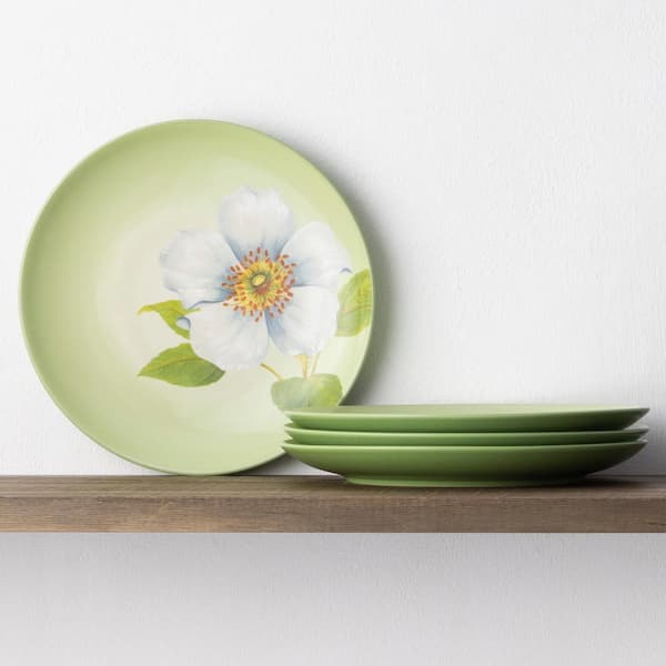 Colorwave Apple 8.25 in. (Green) Stoneware Floral Accent Plates, (Set of 4)