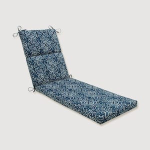 21 x 28.5 Outdoor Chaise Lounge Cushion in Blue/Ivory Merida