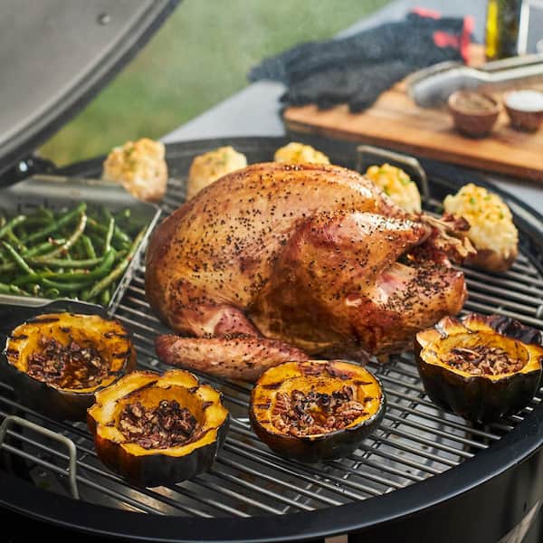 Summit Kamado S6 Charcoal Grill Center Grill in Black