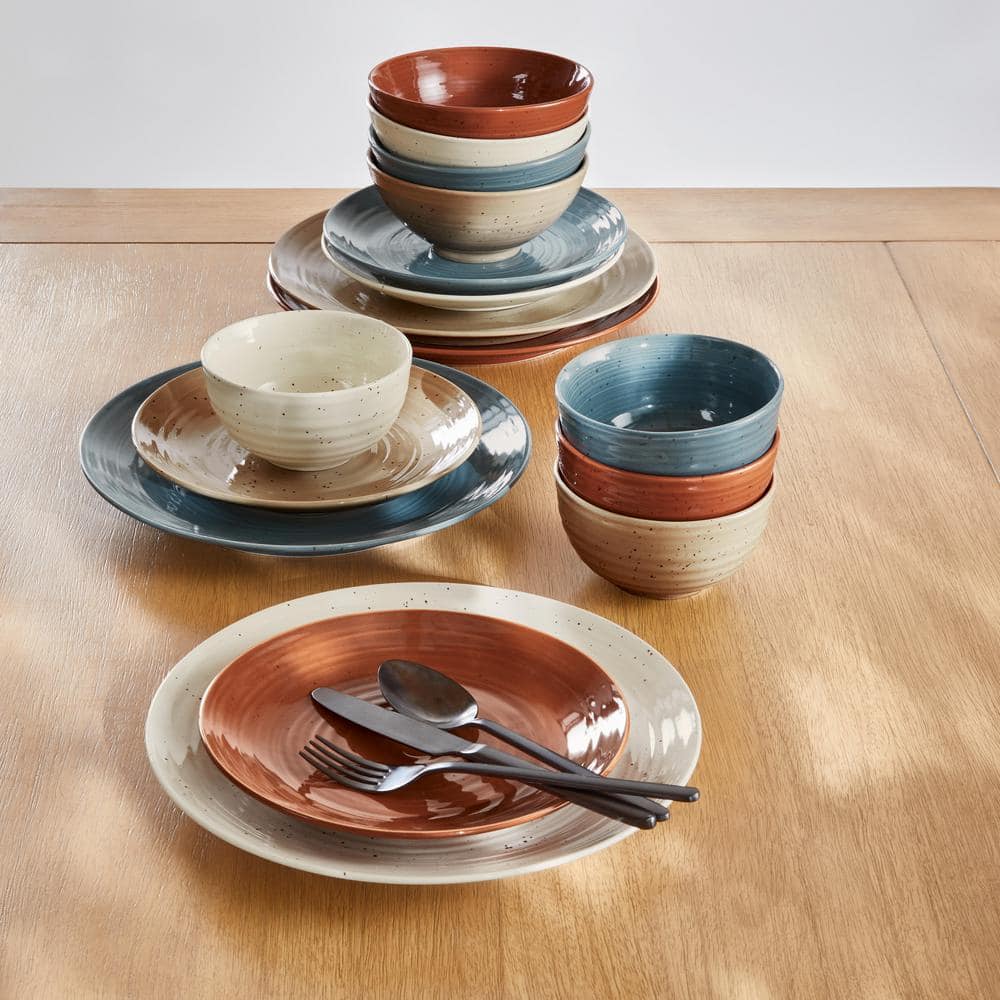 Siterra Painter's Palette 16-Piece Stoneware Dinnerware Set