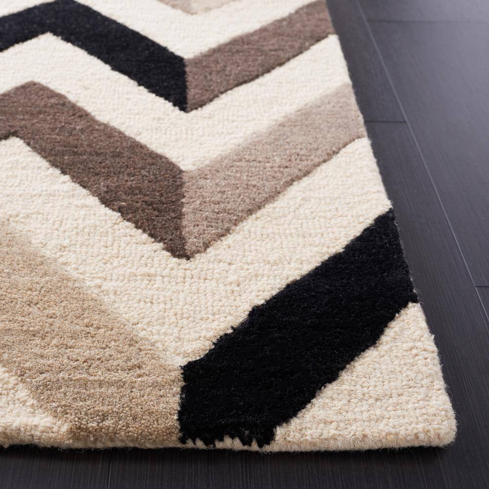 Ivory and Black Hand-Tufted Wool 6' x 9' Rectangular Area Rug