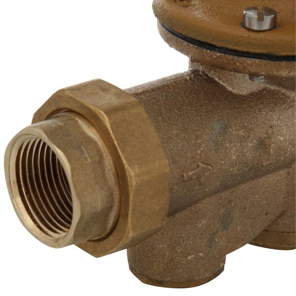 Watts 1 in. Lead-Free Brass FPT x FPT Water Pressure Reducing Valve 1  LF25AUB-Z3 - The Home Depot