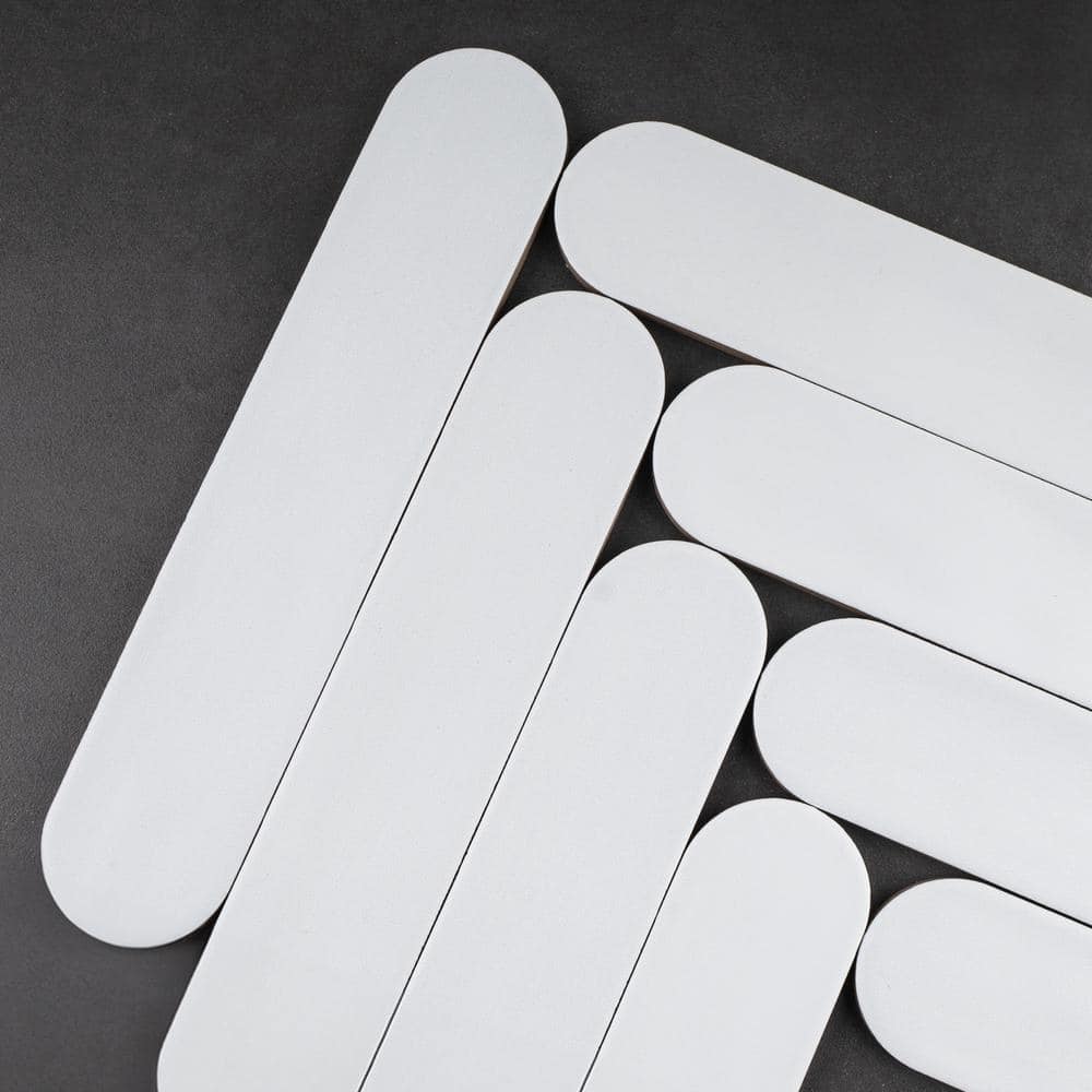Blanco White Matte Ceramic Subway Wall Tile 2x9