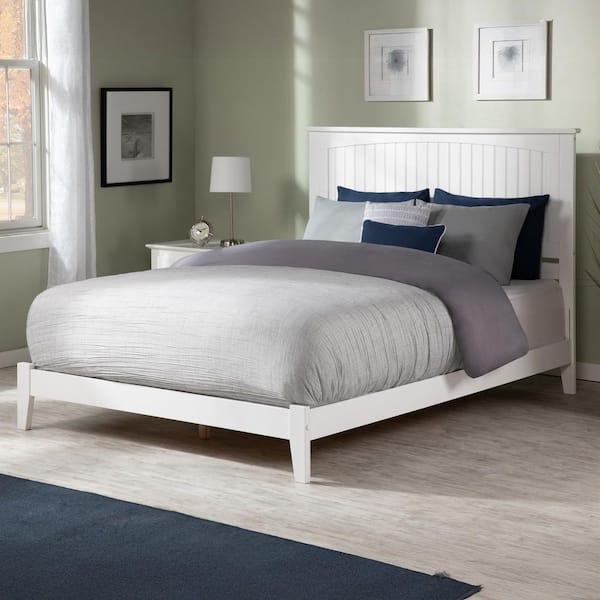 AFI Nantucket White King Solid Wood Frame Low Profile Platform Bed with Attachable USB Device Charger