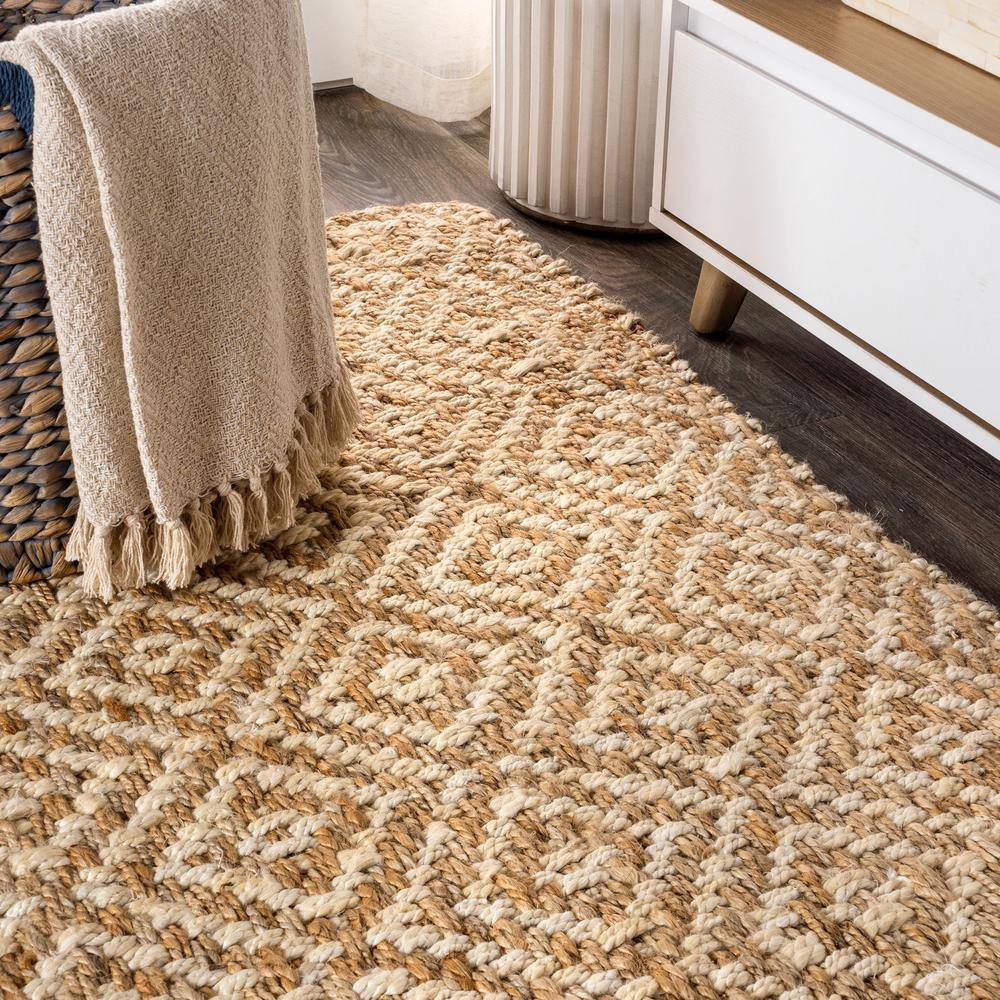 Hira Handwoven Natural Jute Diamond Pattern Area Rug