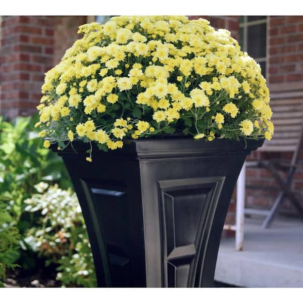 Outsunny 28 Tall Plastic Flower Pot, Set of 3, Large Outdoor & Indoor