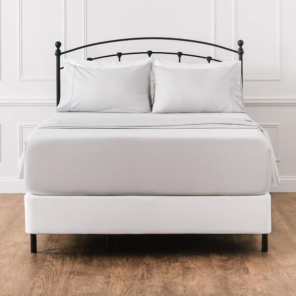 4-Piece Silver Solid Color Striped Diamond Embossed Microfiber Bedsheets Set, King
