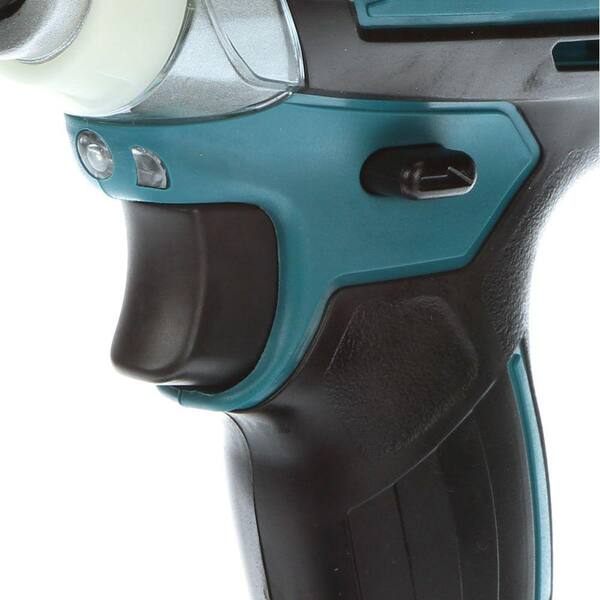 Makita - 18-Volt LXT Lithium-Ion Brushless Cordless 3-Speed Impact Driver Kit