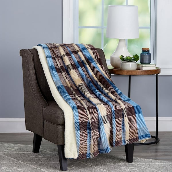 Lavish Home Oversized Plush Poly Horizon Plaid Fleece Sherpa Throw
