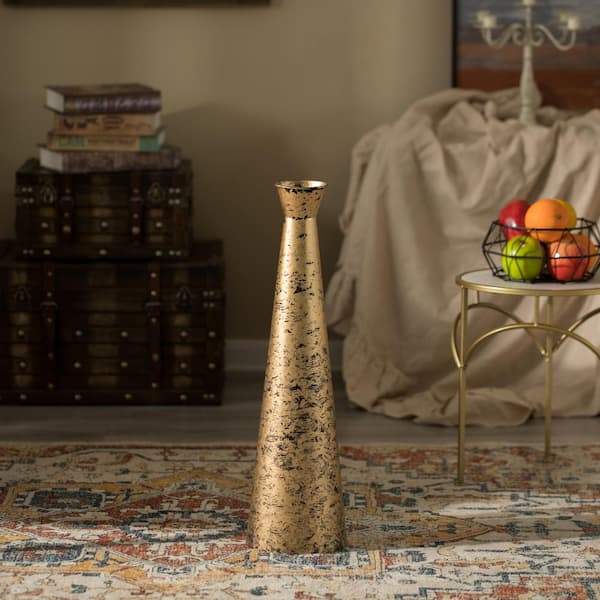 Uniquewise Brushed Paint Unique Straight Design Metal Floor Vase for Entryway, Living Room or Dining Room, Medium