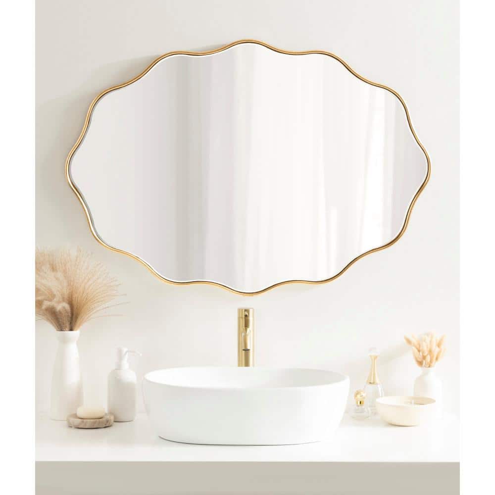 Viona Oval Gold Scalloped Wall Mirror