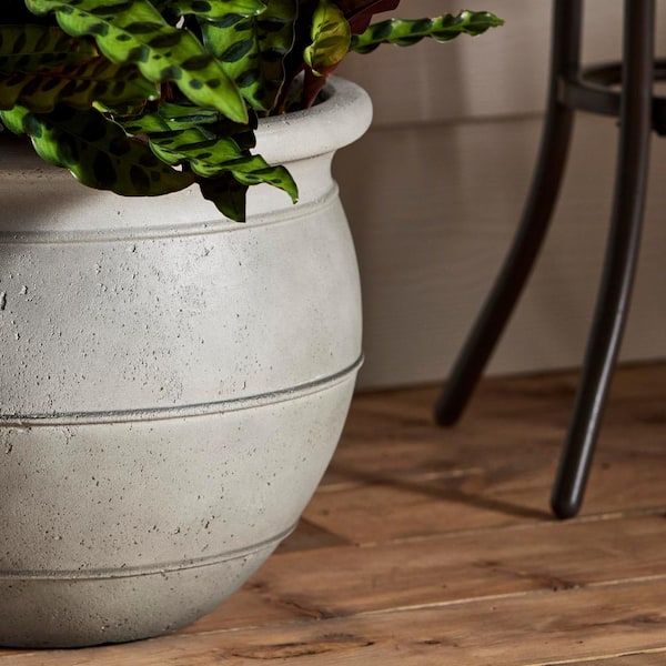 14 in. Stonington Medium Gray Stone Finish Clay Pot (14 in. D x 11.6 in. H)