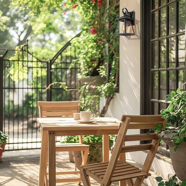 Modern Black Outdoor Wall Light, Ceno 1-Light Farmhouse Outdoor Wall Lantern Light Sconce with Clear Glass Shade