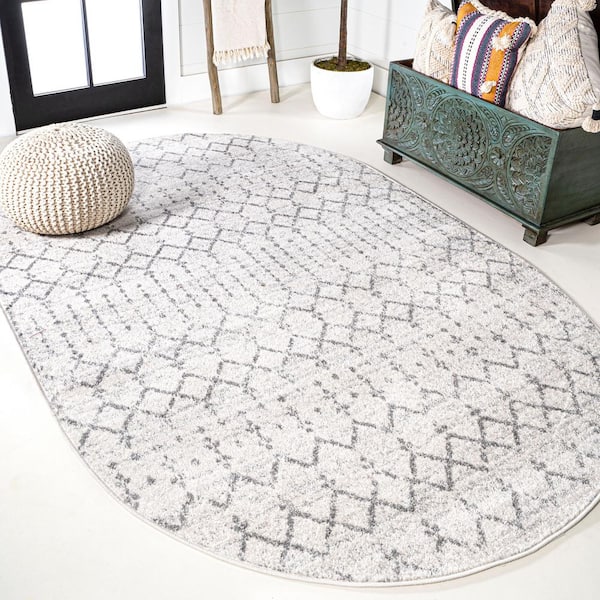 Moroccan Hype Boho Vintage Diamond Cream/Gray 6 ft. x 9 ft. Oval Area Rug