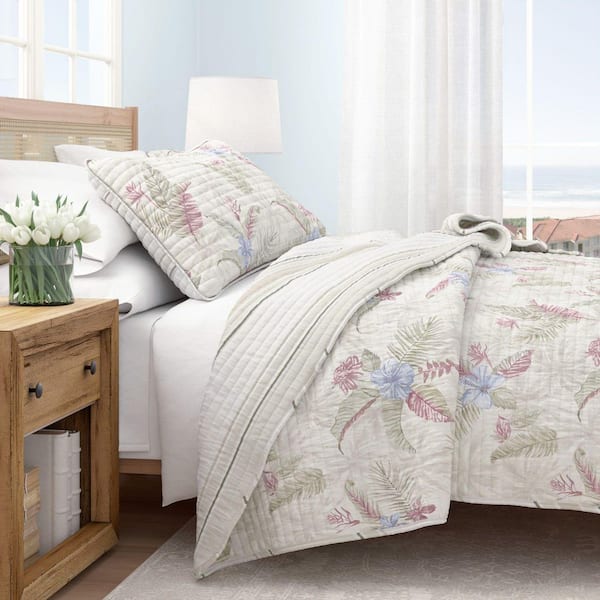 Off-White Floral and Border Printed 2-Piece Twin / Twin XL Cotton Quilt Bedding Set