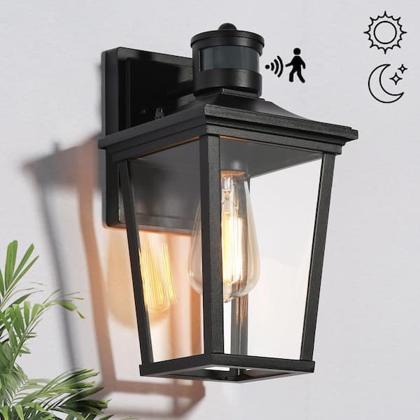 Modern 1-Light Black Dusk to Dawn Outdoor Wall Light with Motion Sensor Exterior Wall Sconce with Clear Glass Shade