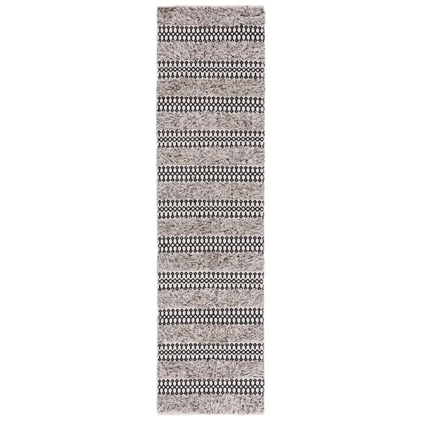 SAFAVIEH Natura Black/Ivory 2 ft. x 9 ft. Abstract Native American Runner Rug