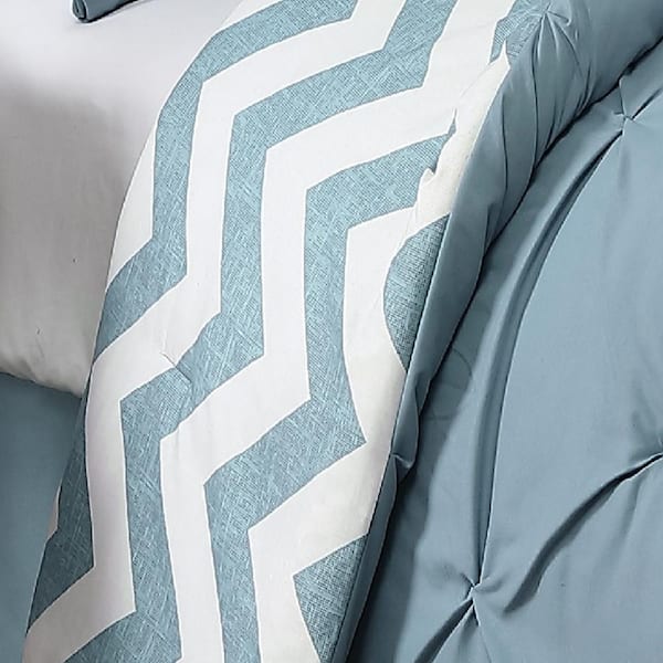 Ella Pinch Pleat Reversible Comforter Set with Bedskirt