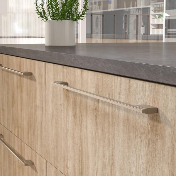 Bloomsbury Collection 20-1/8 in. (512 mm) Modern Oriental Bronze Rectangular Cabinet Bar Pull